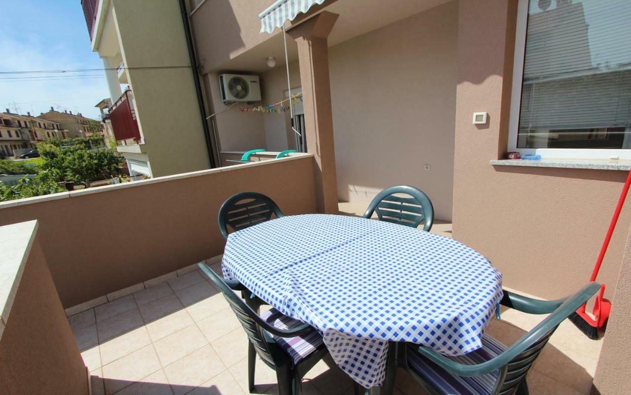 Apartments Eni Rovinj Exterior foto